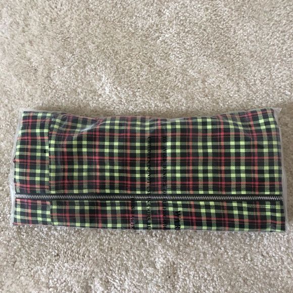 🔥NWT🔥NBD x NAVIN NINA DRESS IN NEON BLACK/YELLOW & ORANGE PLAID🔥SIZE MEDIUM🔥 - Picture 5 of 5